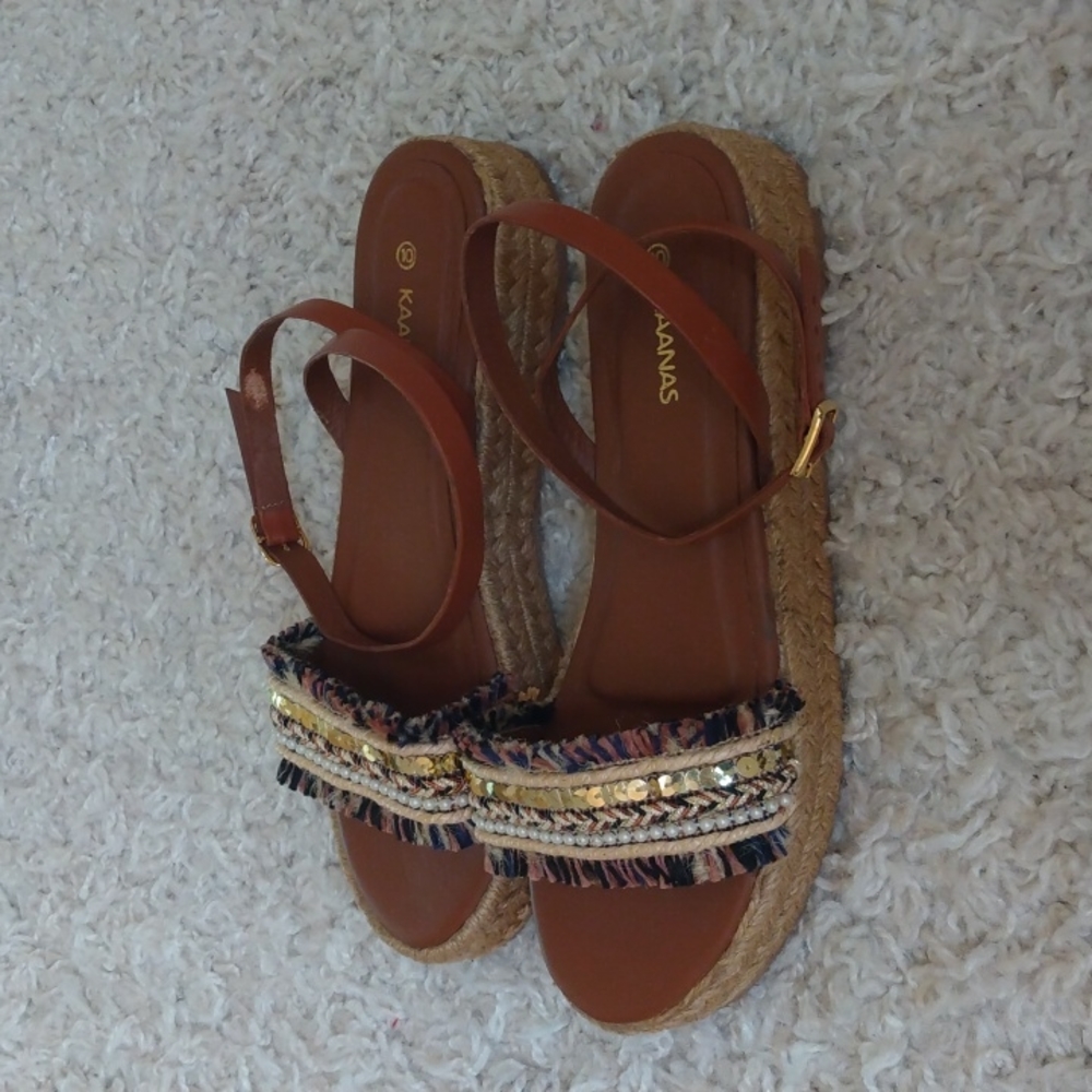 Kasnas Size 10 Espadrilles Ankle Strap Sandals.